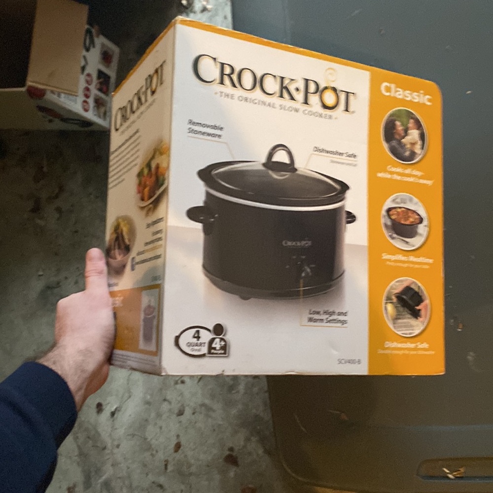 Small Croc-Pot - Picture 5 of 7